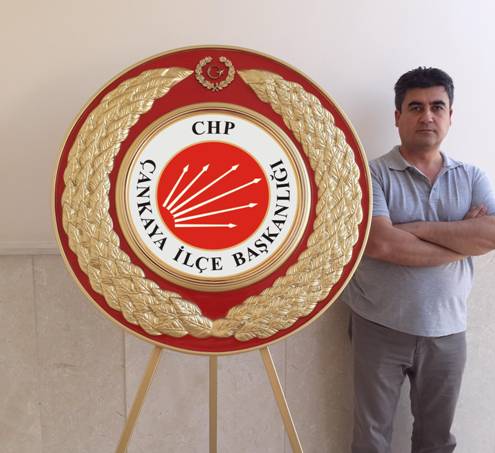 CHP ÇANKAYA İLÇE BAŞKANLIĞI POLYESTER TÖREN ÇELENGİ METAL ÇELENK