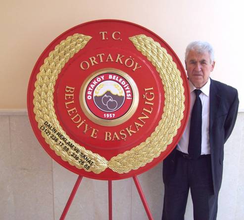 BELEDİYE ÇELENK KABARTMA 100 CM KIRMIZI