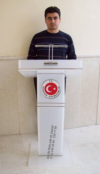 AKR�L�K K�RS� BUR RENG�  AMBLEML� ABAJURLU