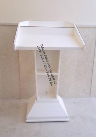 Konu�ma K�rs�s� Arkadan G�r�n���